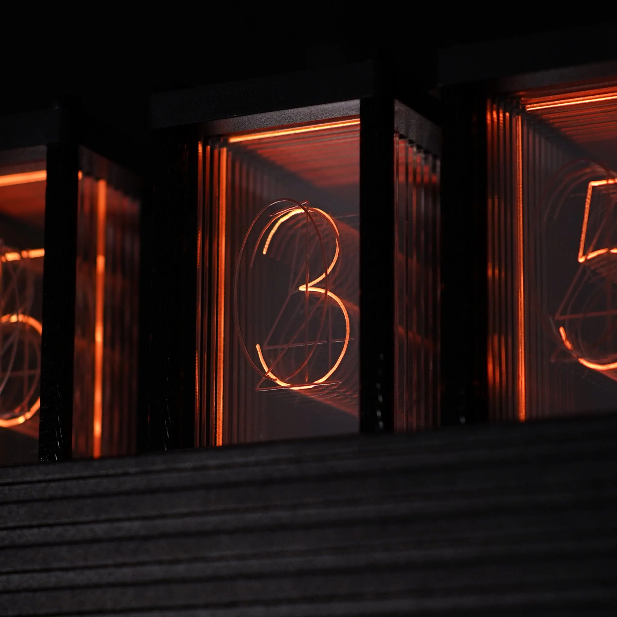 EleksTube R2 6-Bit Electronic LED Luminous Retro Glows Analog Nixie Tube Clock